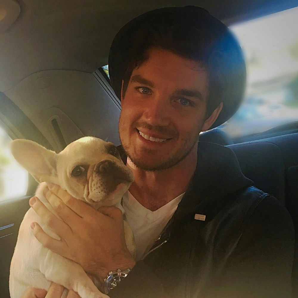 Meet your Posher, Zachary